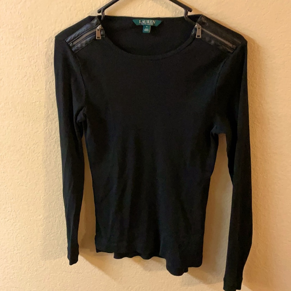 Long sleeve sweater
